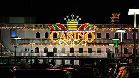 Jugar al casino con dinero real en línea en ruso.